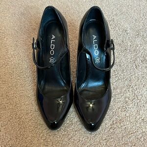 Aldo heels, worn twice. EUC